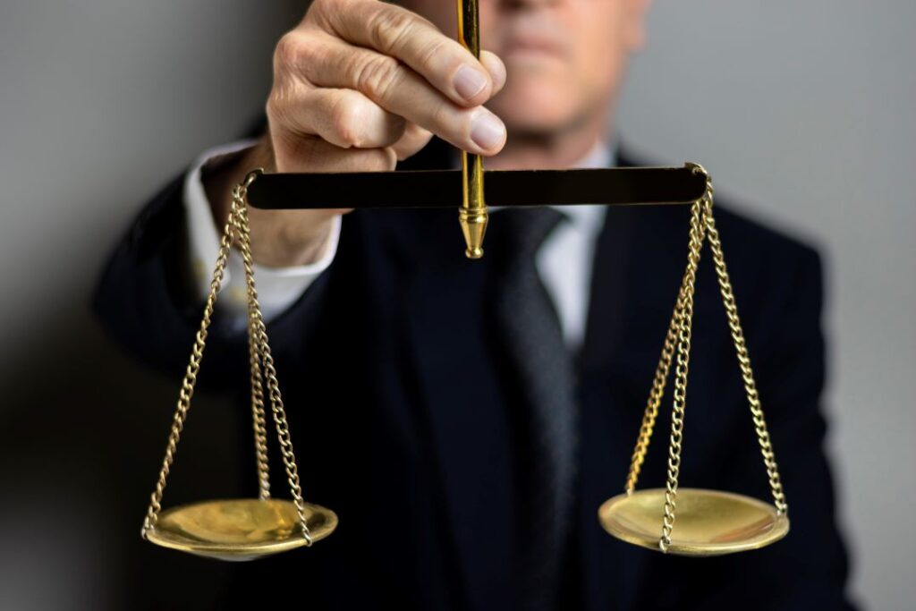 GWC Soluções Jurídicas, Advocacia Descomplicada, Advogado Em Maringá Paraná, Advogado, Prevenção ao Inadimplemento, Recuperação de Crédito, LGPD Lei Geral De Proteção De Dados, Direito Digital, Direito Imobiliário, Direito Bancário, Direito Empresarial, Direito Tributário, Direito Trabalhista, Direito Do Consumidor, Direito Civil, Direito De Família E Sucessões, Holding Familiar, Holding Imobiliária